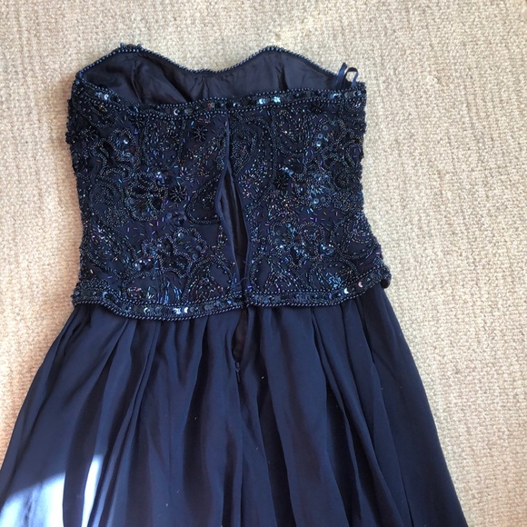 Gorgeous cocktail dress - Picture 5 of 5